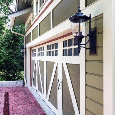 Garage doors detail