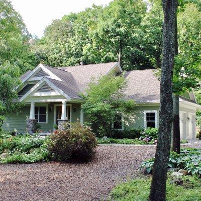 Glen Arbor new home in woods Wilcox Architecture